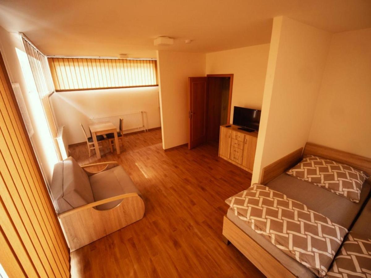 Aparthotel Pyramida Broumov Esterno foto