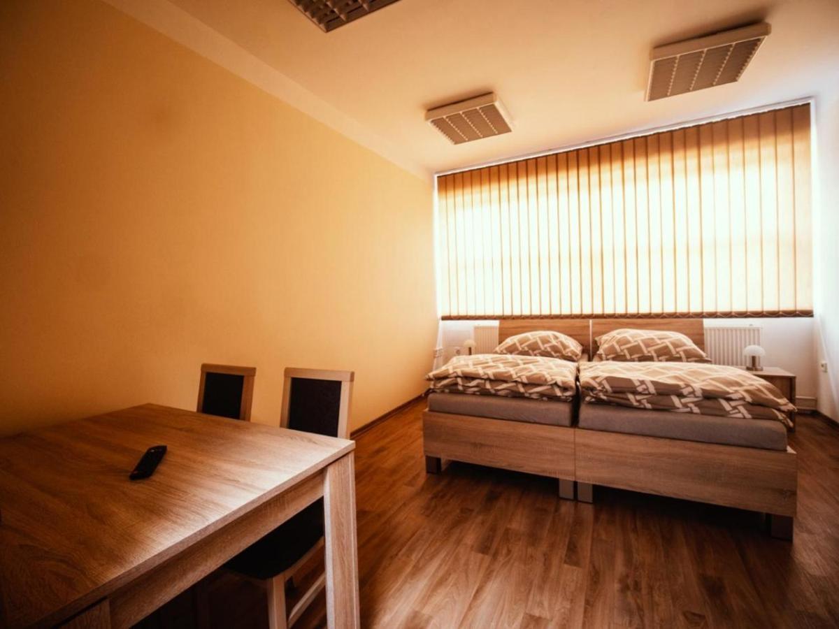 Aparthotel Pyramida Broumov Esterno foto